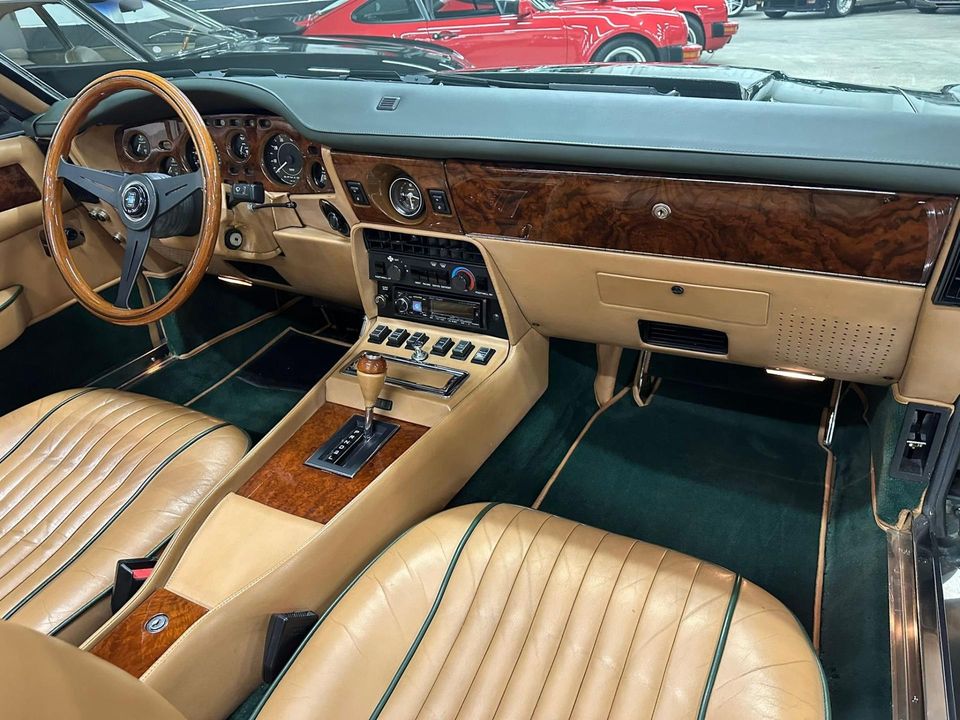 1989 Aston Martin V8 Volante