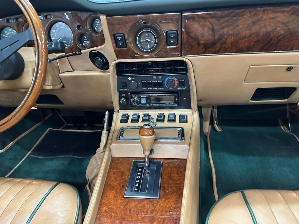 1989 Aston Martin V8 Volante