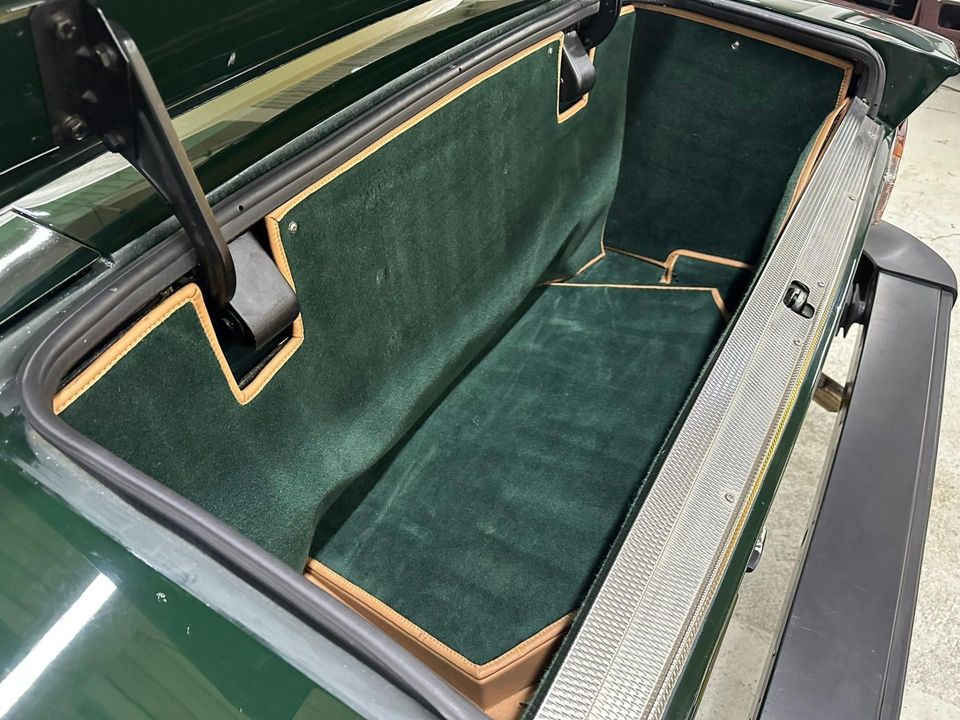 1989 Aston Martin V8 Volante