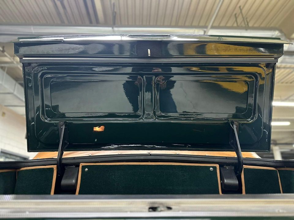 1989 Aston Martin V8 Volante