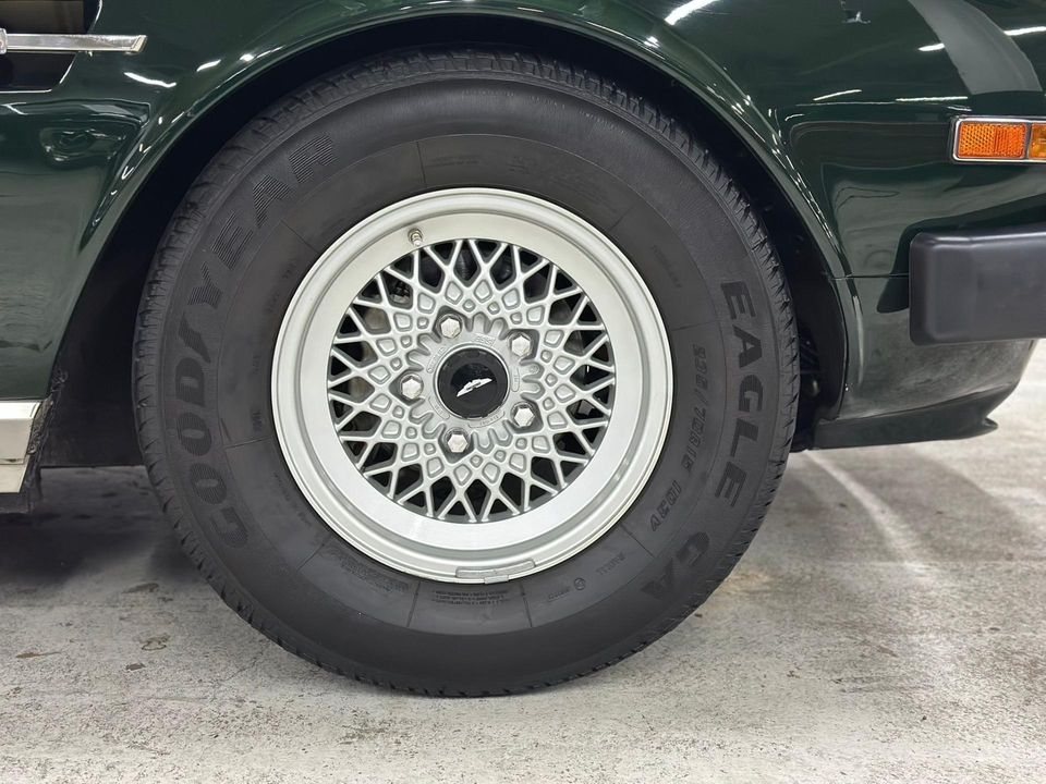 1989 Aston Martin V8 Volante