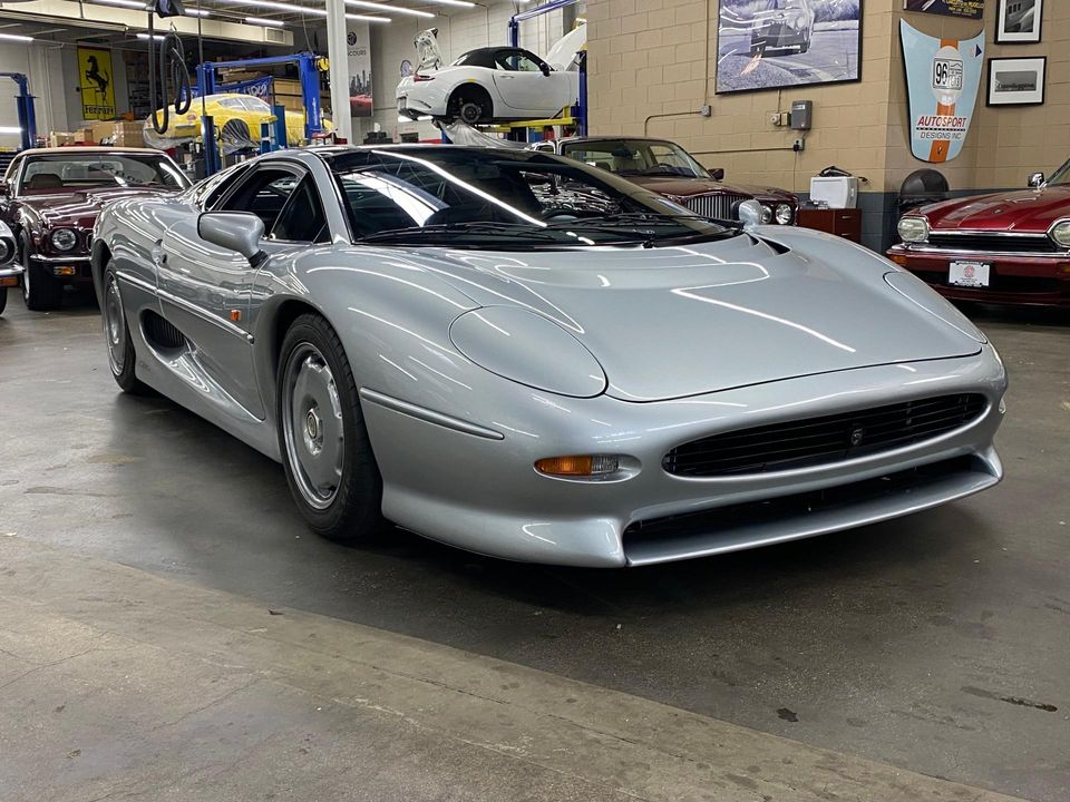 1994 Jaguar Xj220