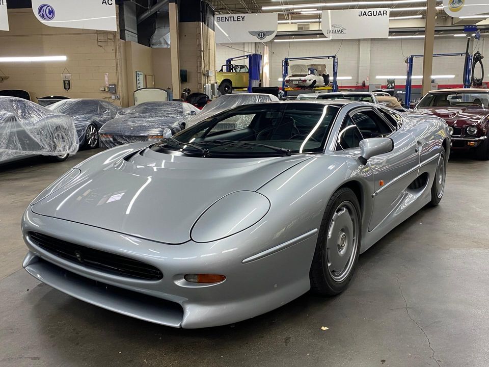 1994 Jaguar Xj220