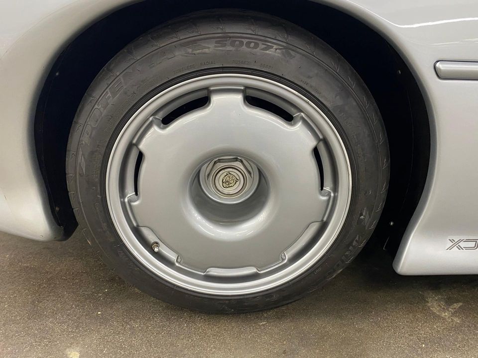 1994 Jaguar Xj220