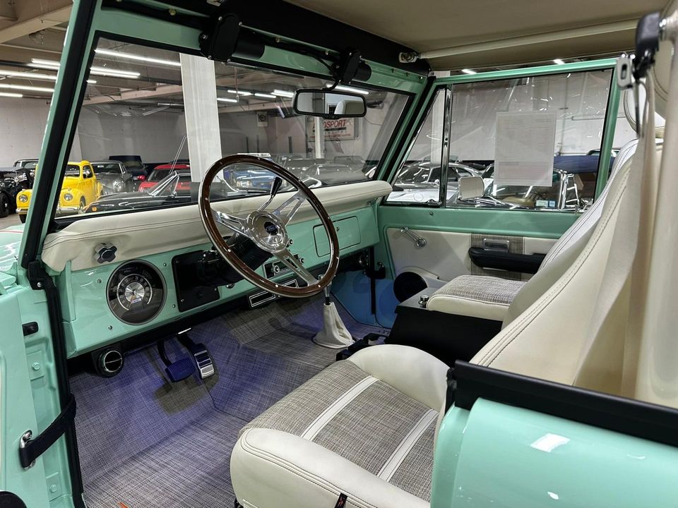 1969 Ford Bronco by Velocity