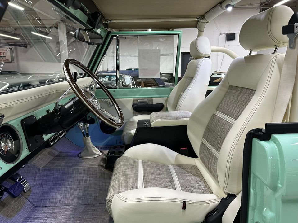 1969 Ford Bronco by Velocity