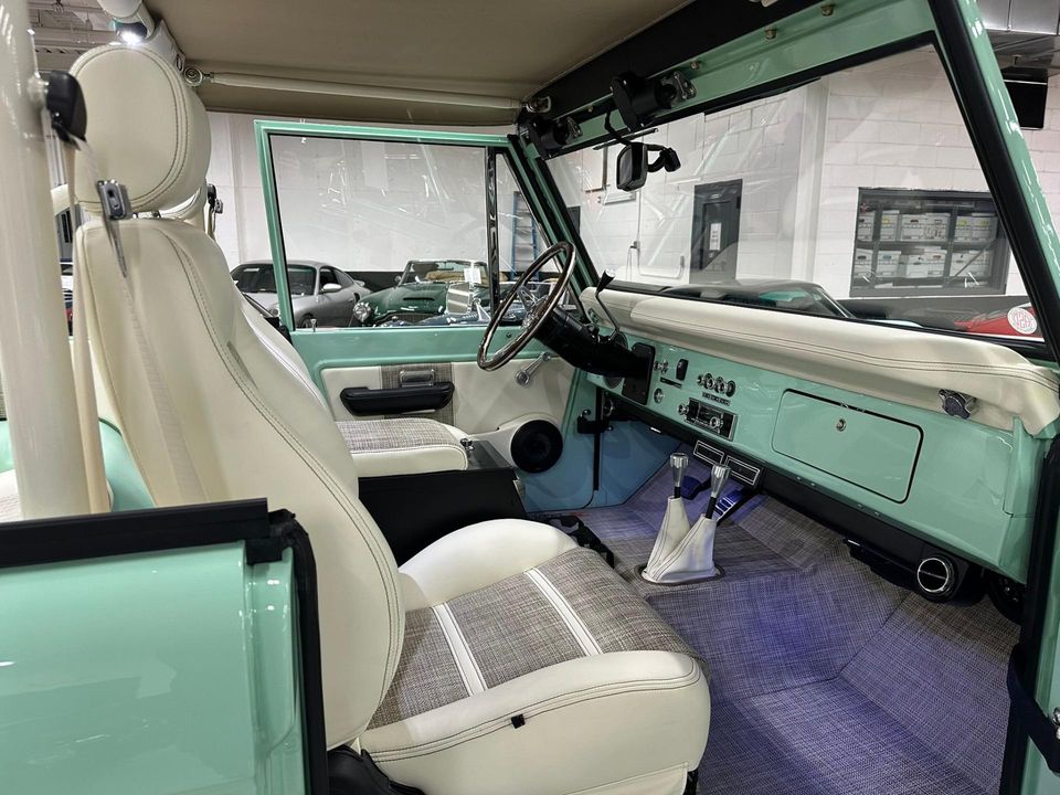 1969 Ford Bronco by Velocity