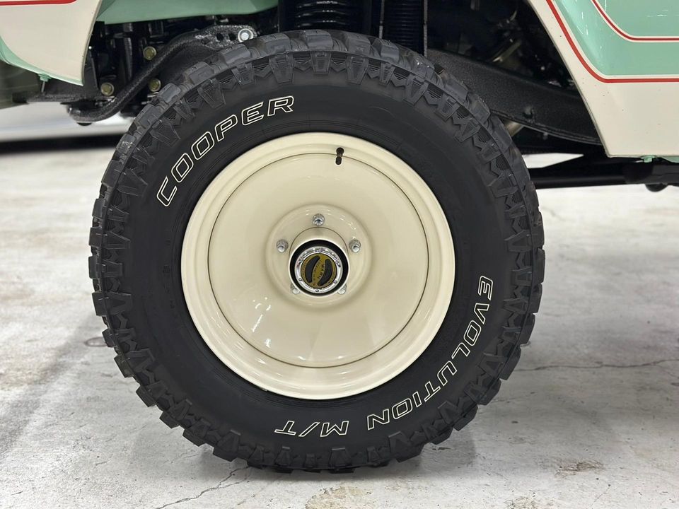 1969 Ford Bronco by Velocity
