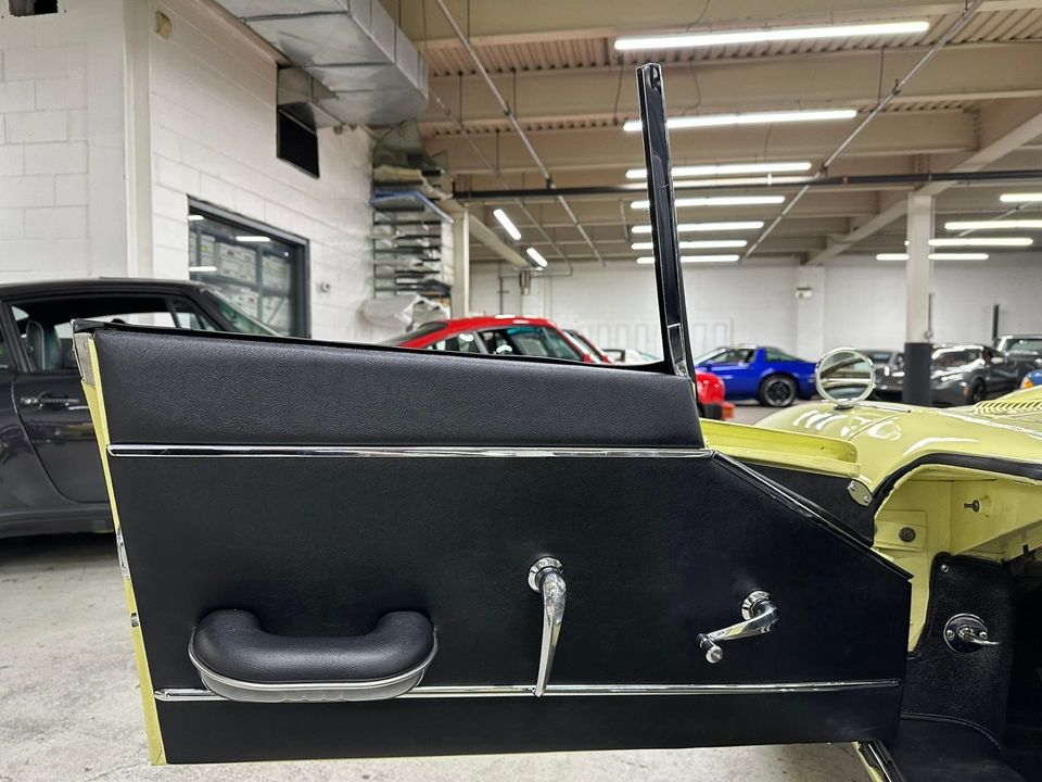1965 Jaguar E-Type 4.2 Liter series 1 Roadster
