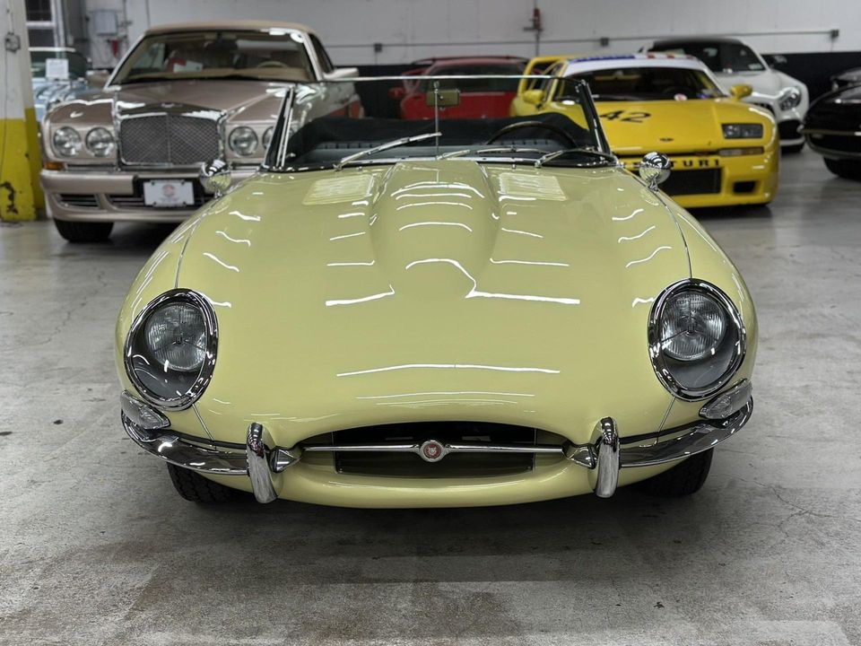 1965 Jaguar E-Type 4.2 Liter series 1 Roadster