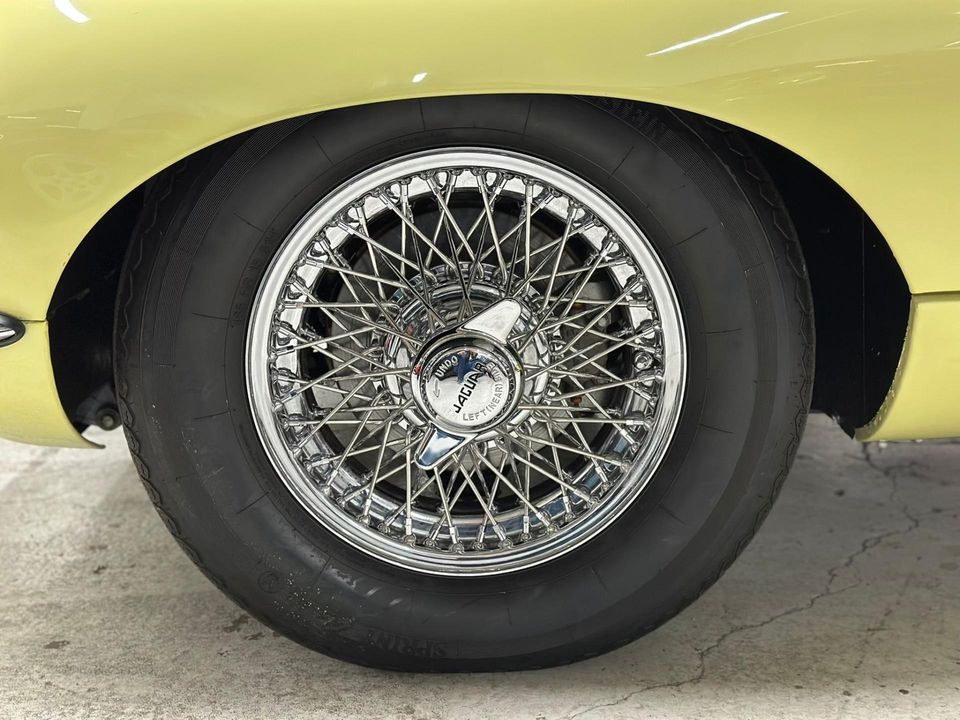 1965 Jaguar E-Type 4.2 Liter series 1 Roadster
