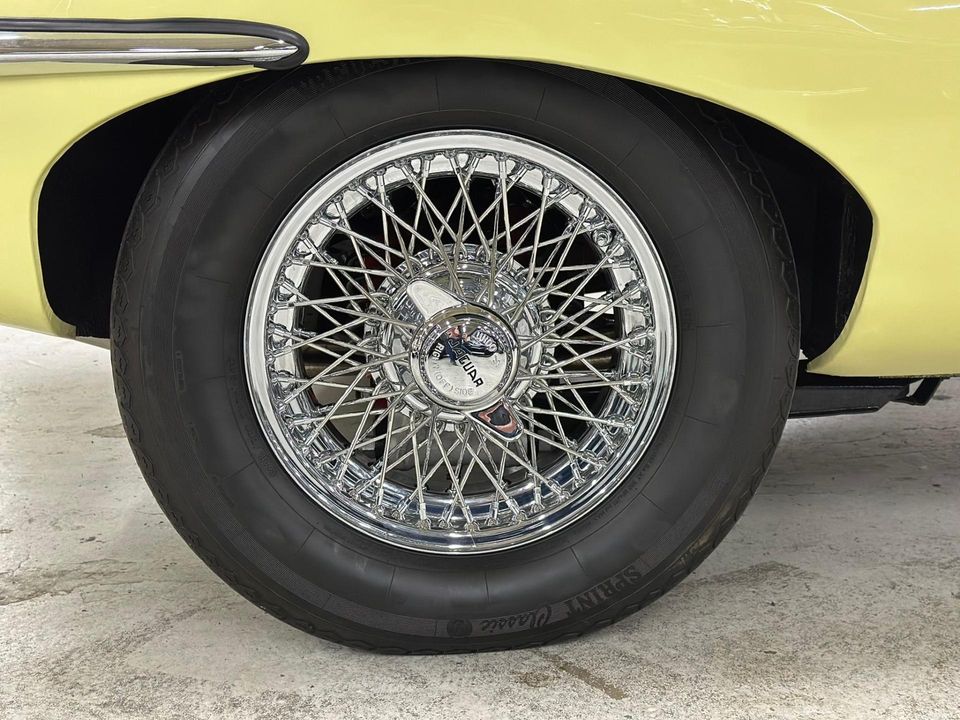 1965 Jaguar E-Type 4.2 Liter series 1 Roadster