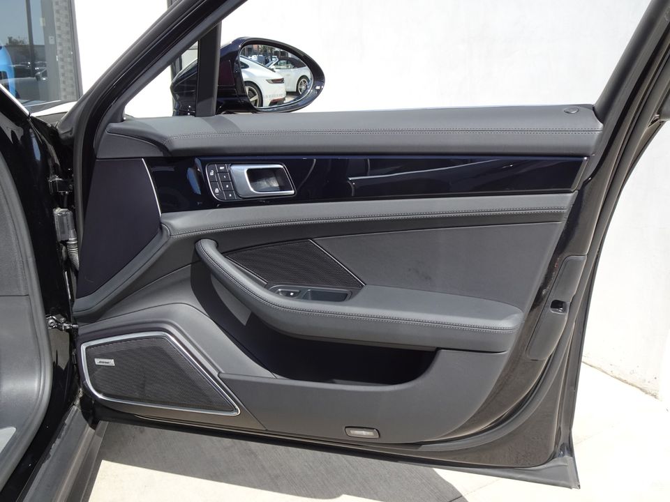 2023 Porsche Panamera
