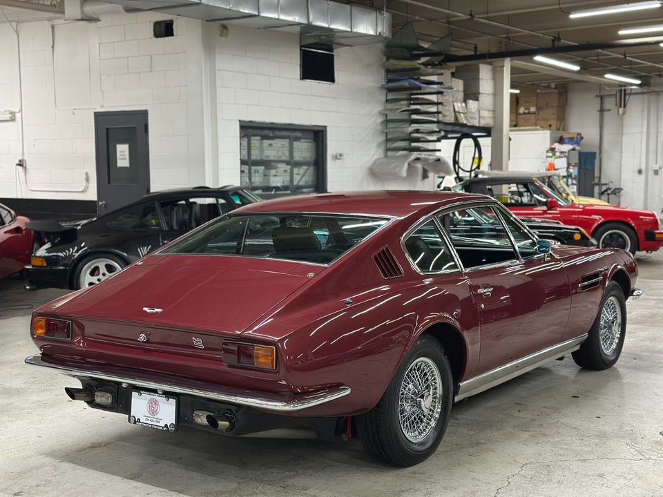 1969 Aston Martin DBS