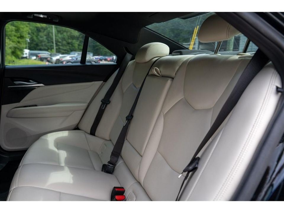 2024 Cadillac CT4