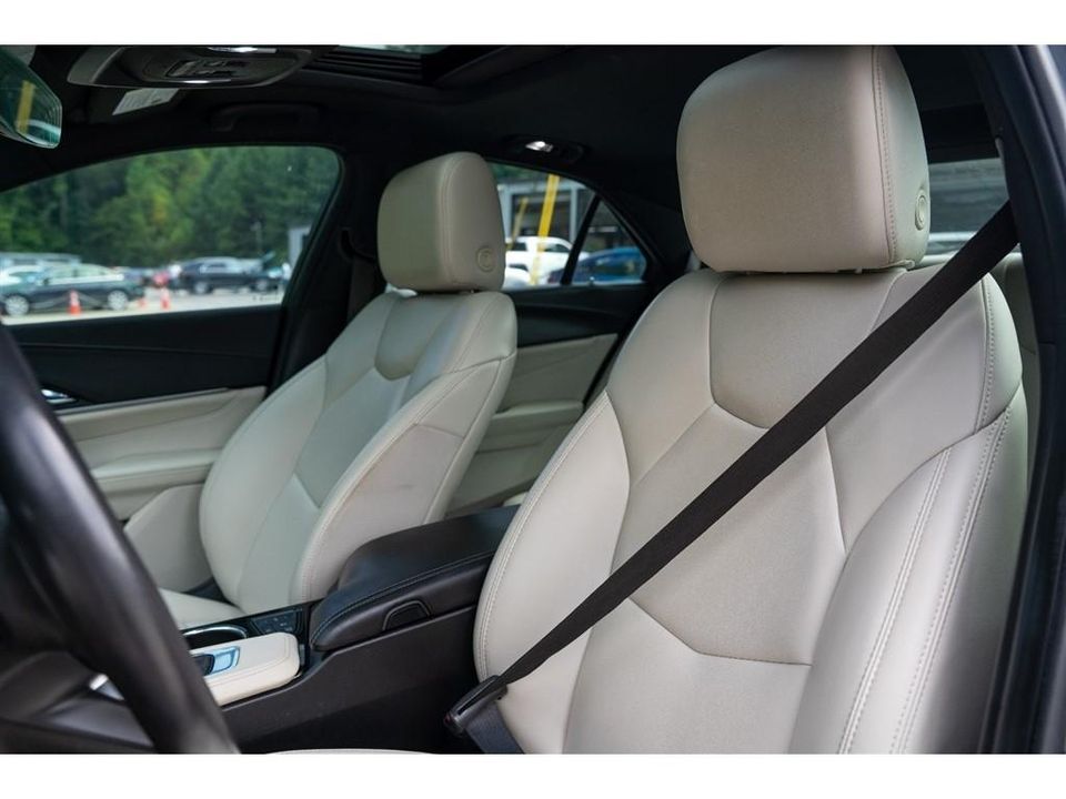 2024 Cadillac CT4