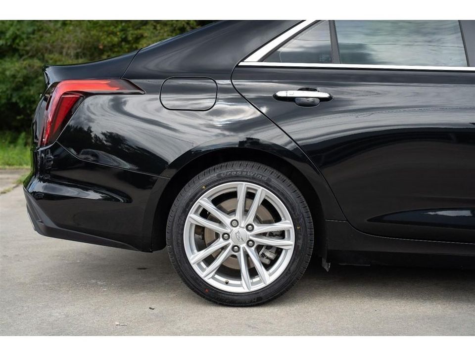 2024 Cadillac CT4