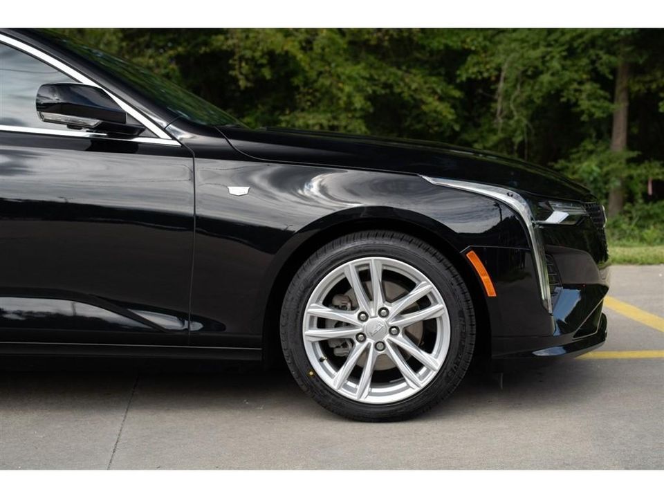 2024 Cadillac CT4