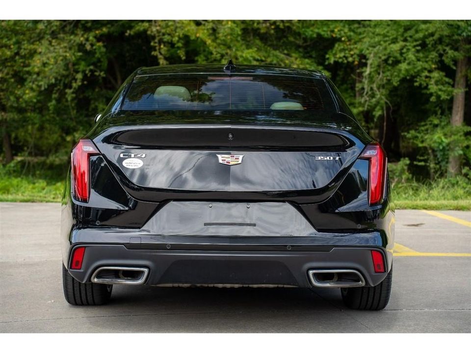 2024 Cadillac CT4