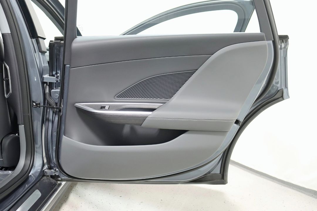 2025 Lucid Air