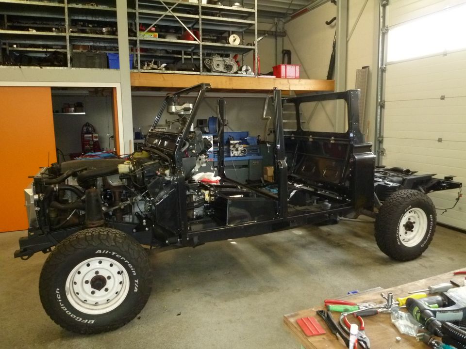2000 Land Rover Defender 130