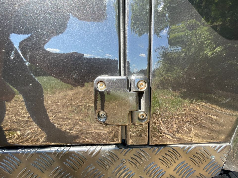 2000 Land Rover Defender 130