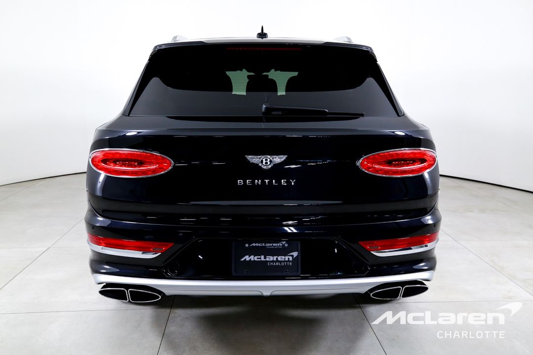 2023 Bentley Bentayga EWB