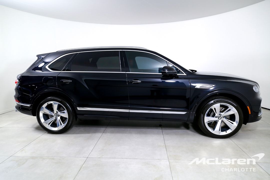 2023 Bentley Bentayga EWB
