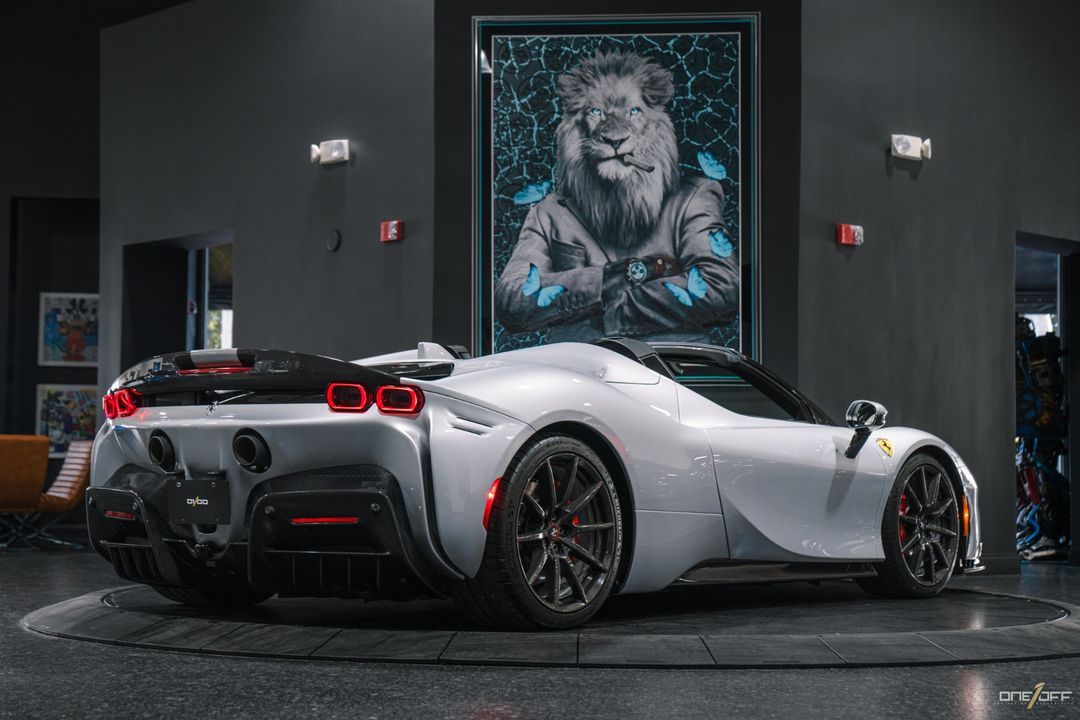 2022 Ferrari SF90 Spider
