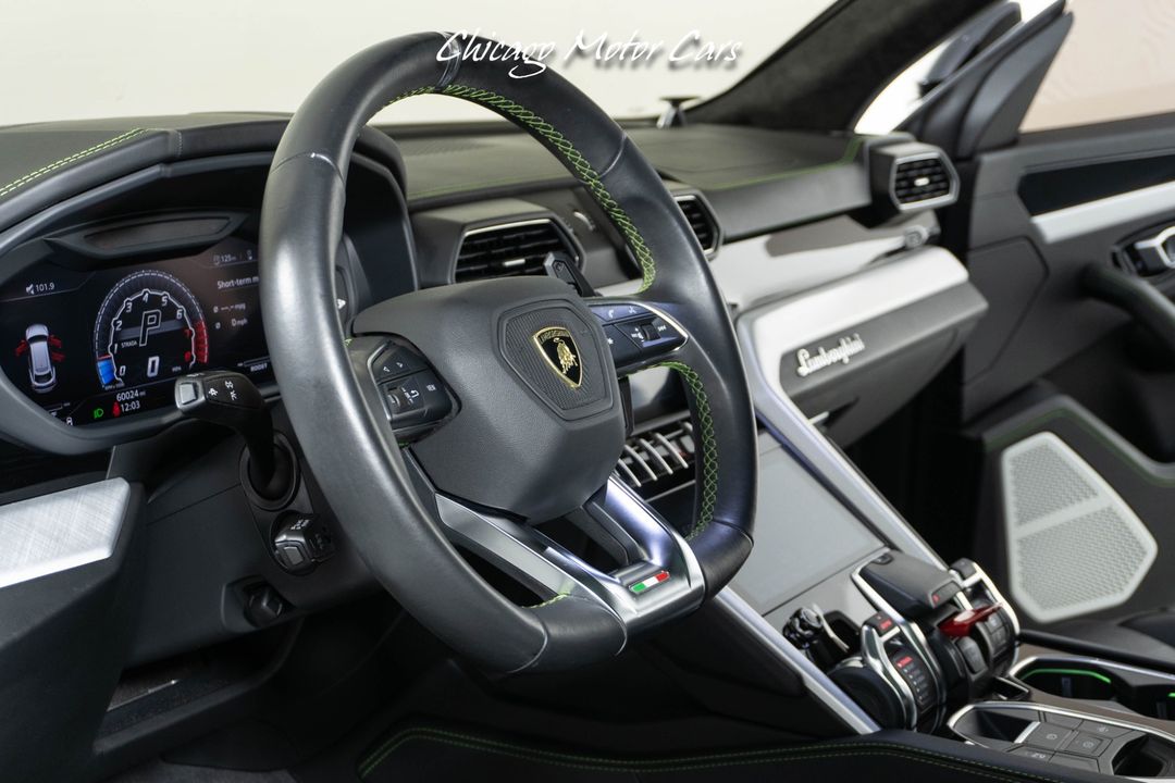 2019 Lamborghini Urus