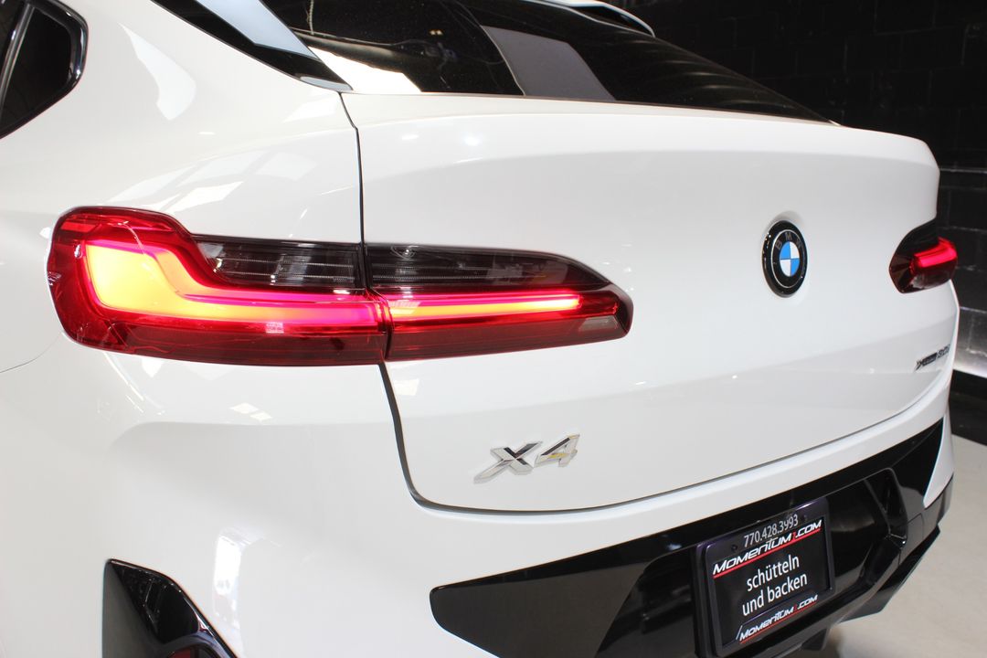 2023 BMW X4