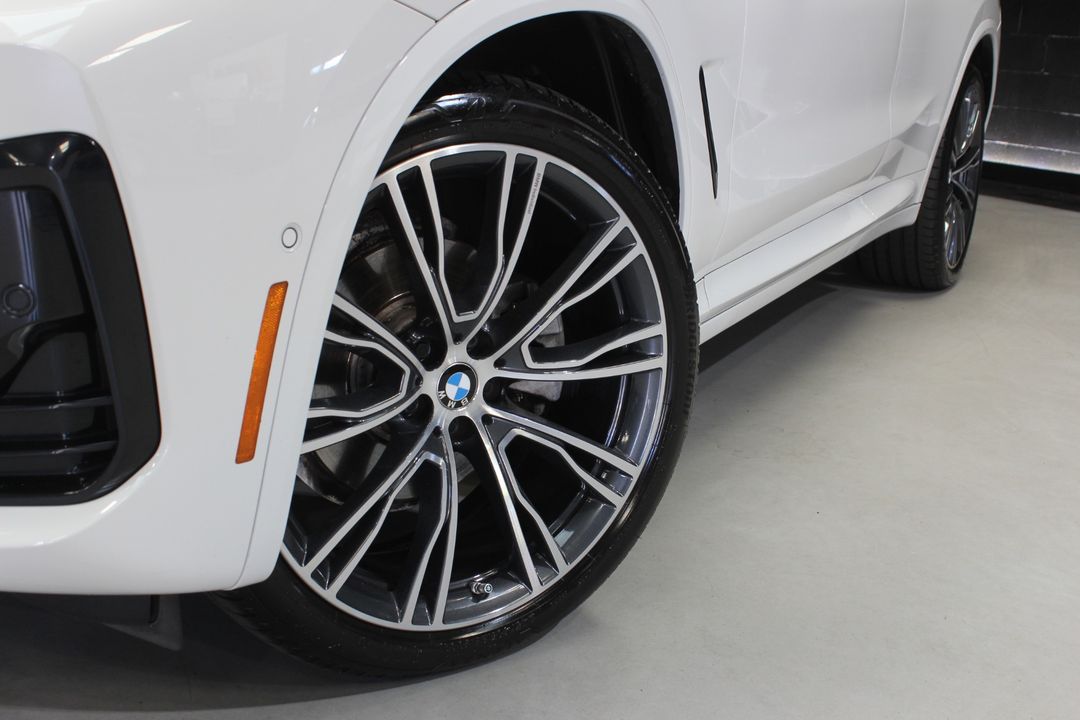 2023 BMW X4