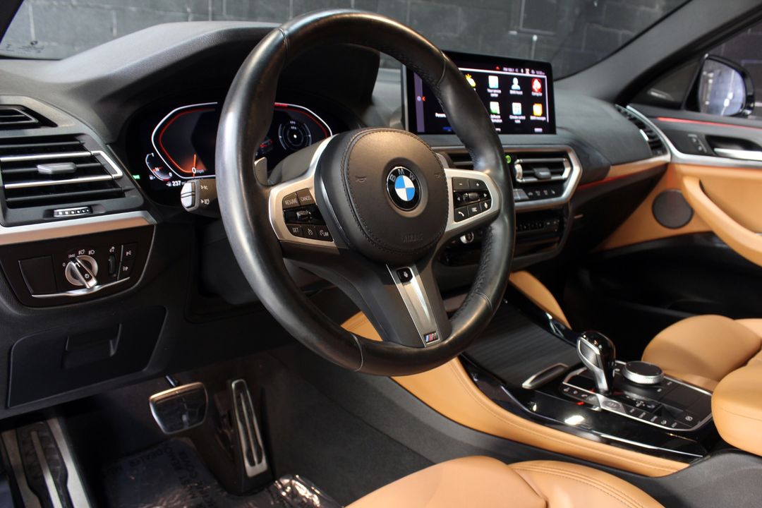 2023 BMW X4
