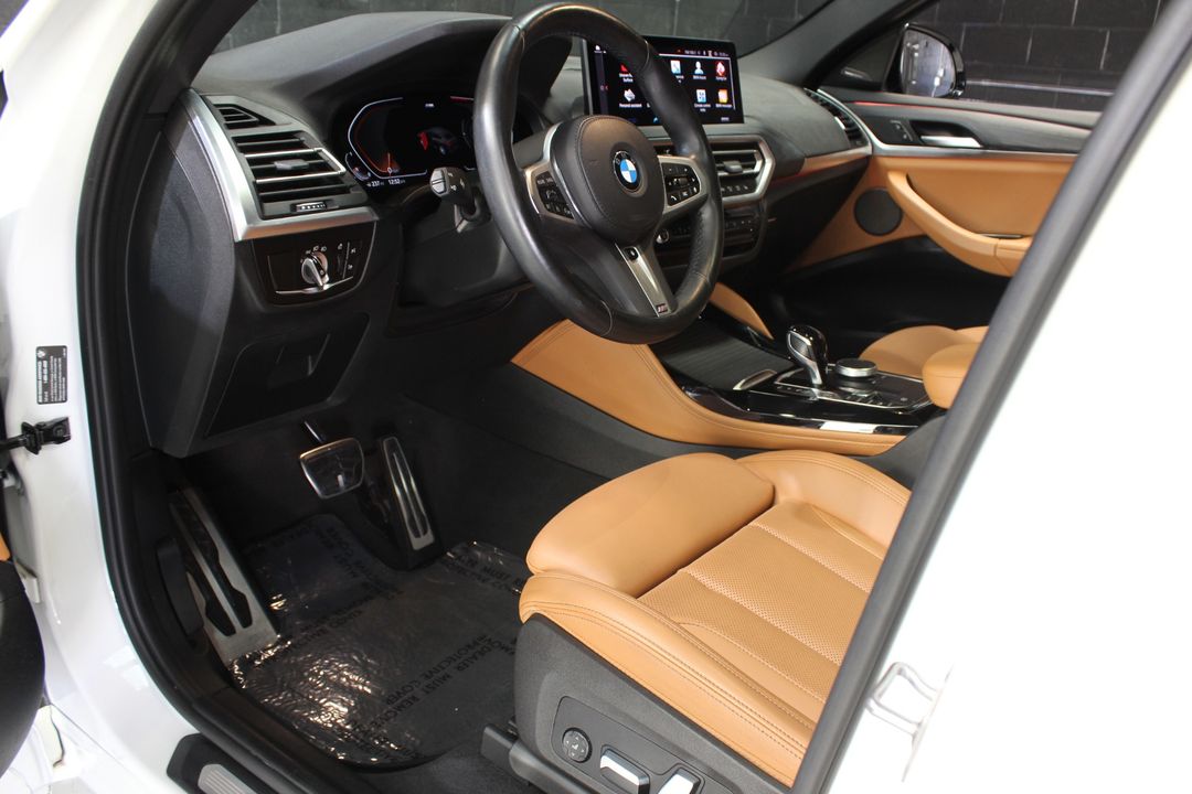2023 BMW X4