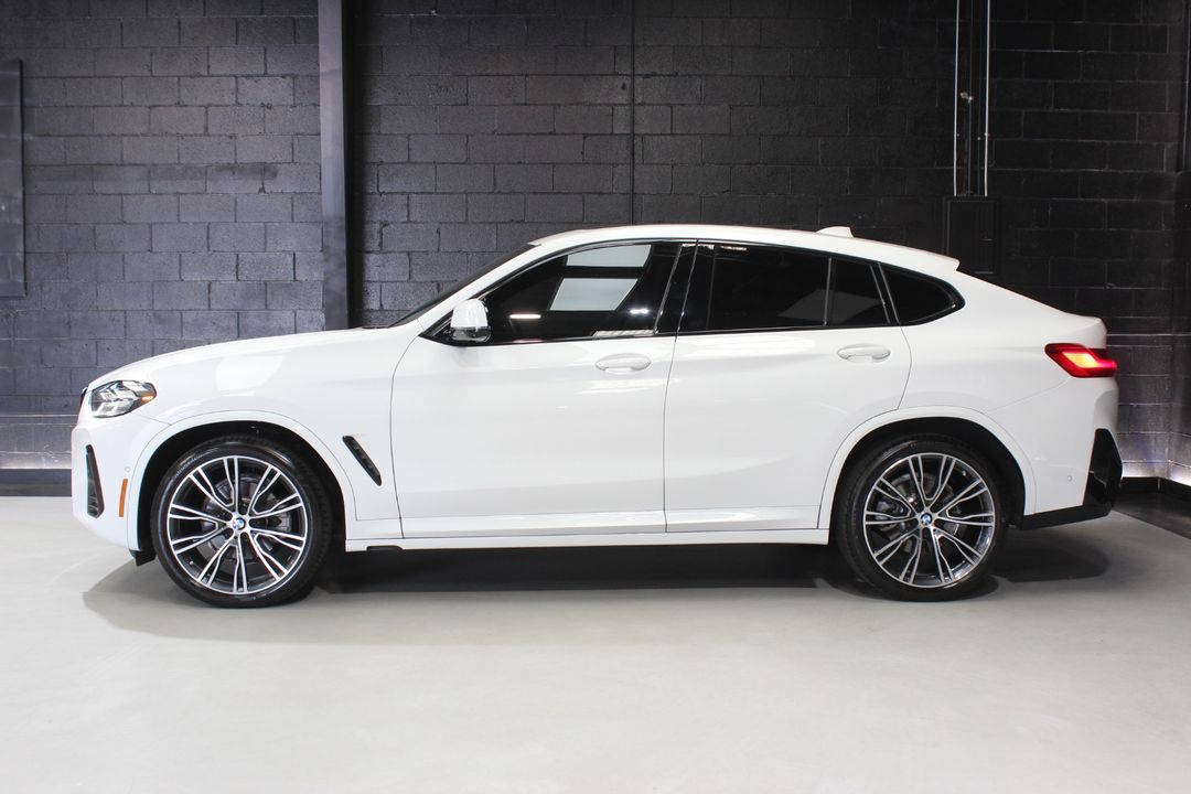 2023 BMW X4