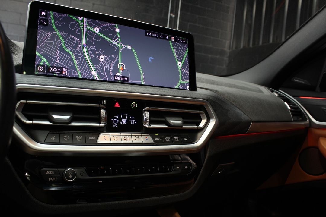 2023 BMW X4