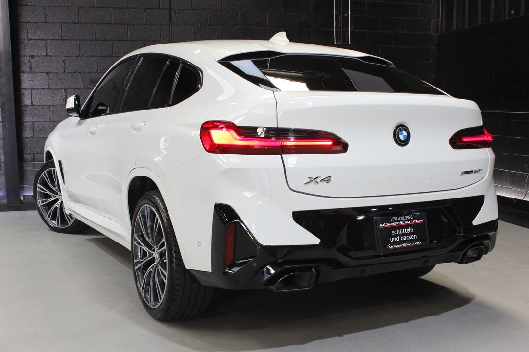 2023 BMW X4