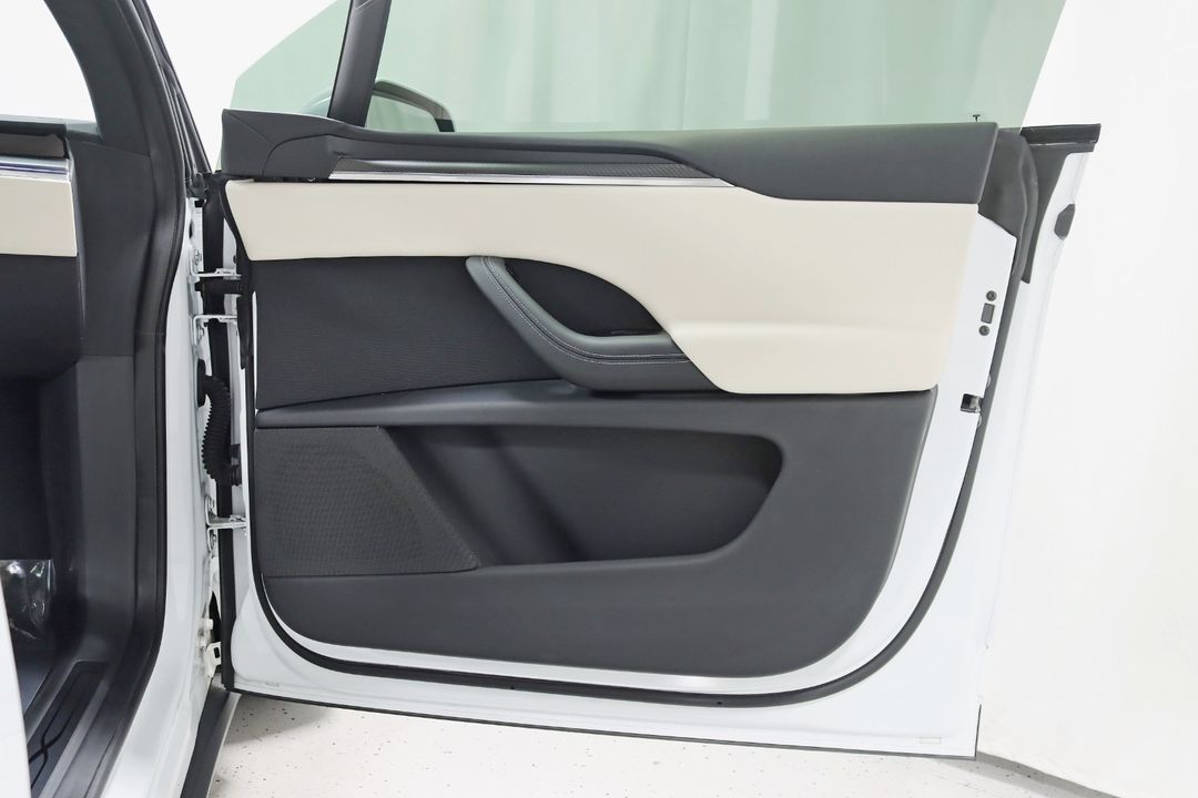 2023 Tesla Model X