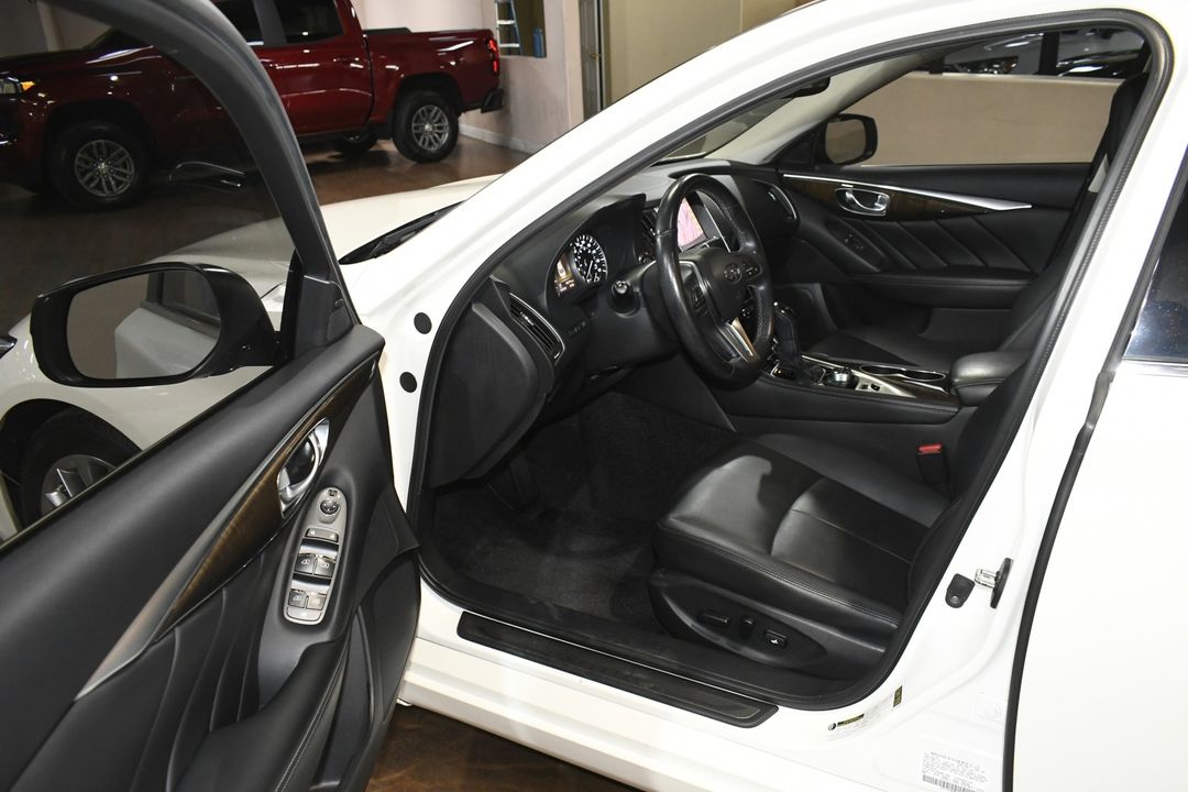2019 INFINITI Q50