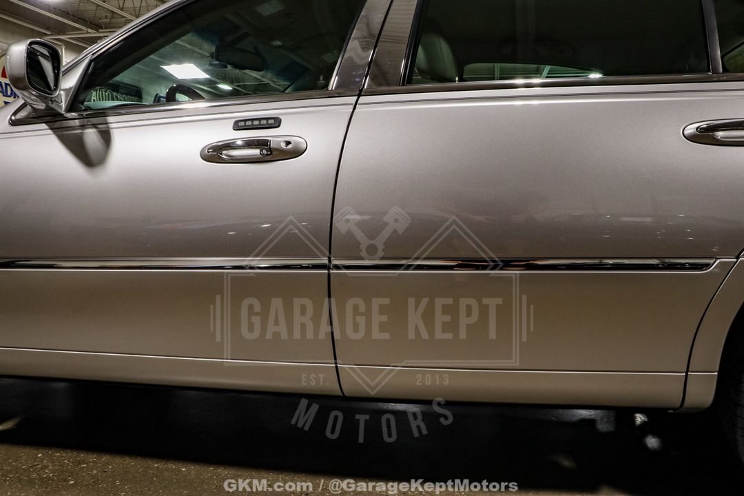 2010 Lincoln Town Car
