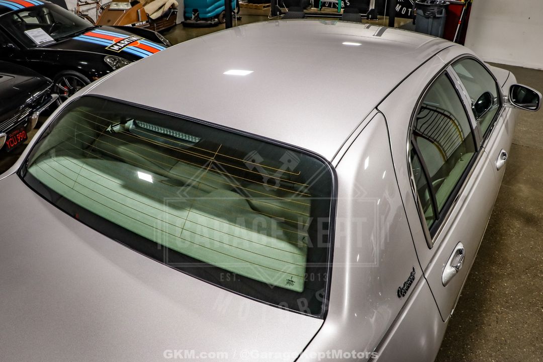 2010 Lincoln Town Car