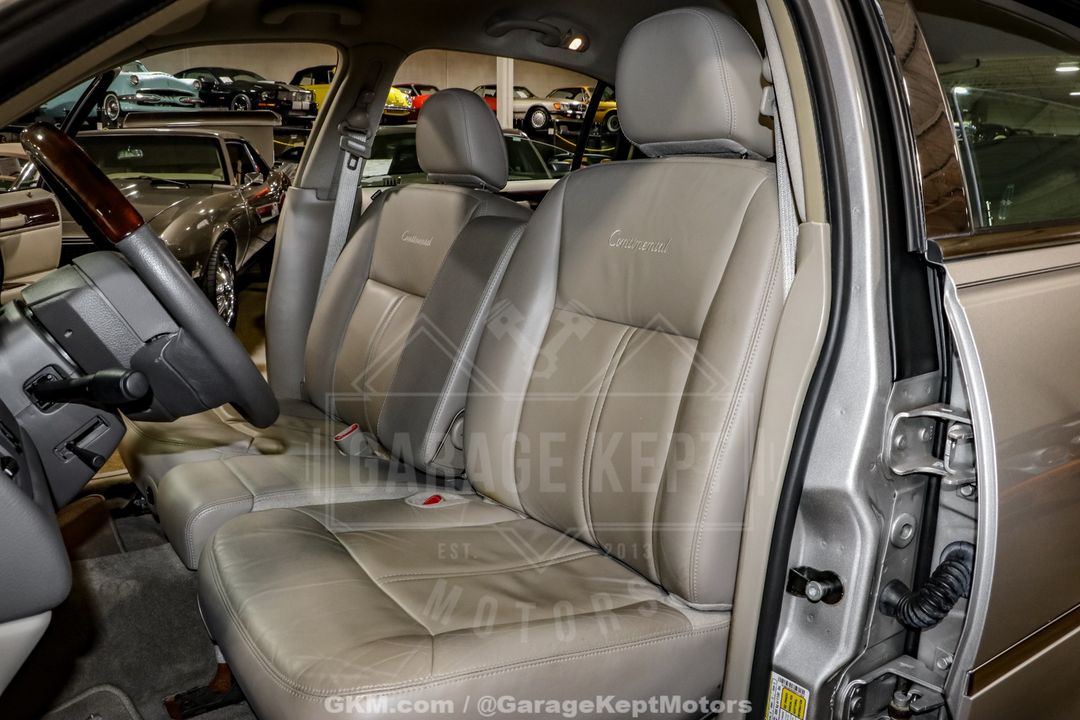 2010 Lincoln Town Car