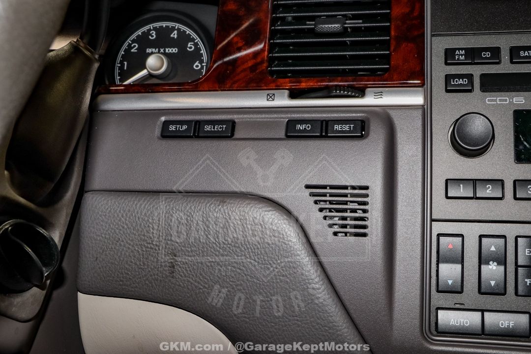 2010 Lincoln Town Car