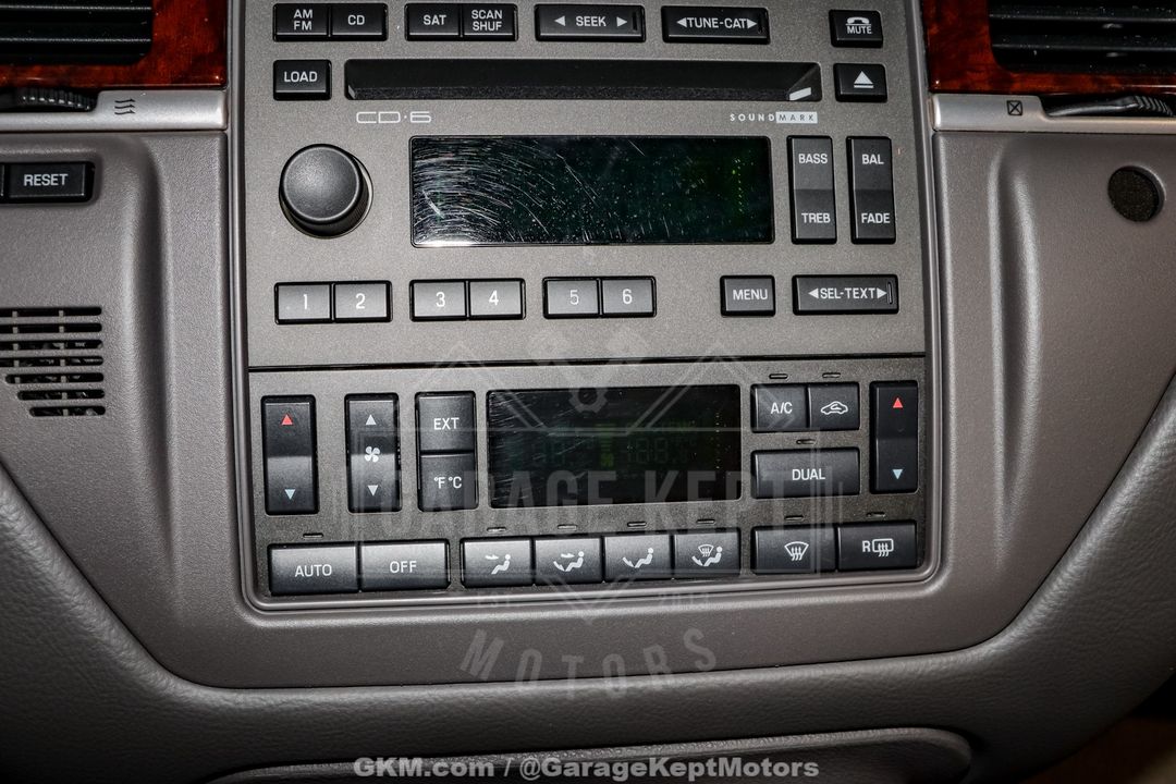 2010 Lincoln Town Car