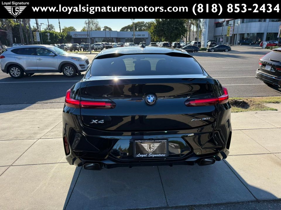 2023 BMW X4