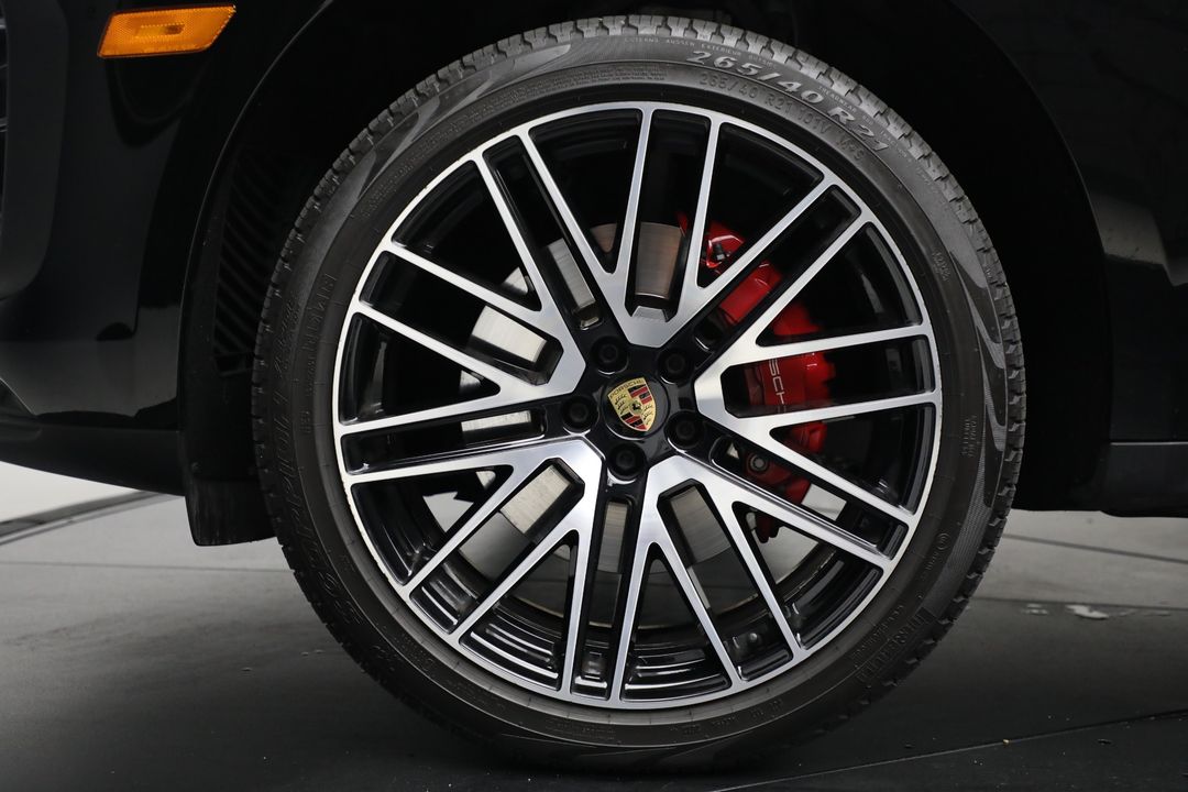 2023 Porsche Macan