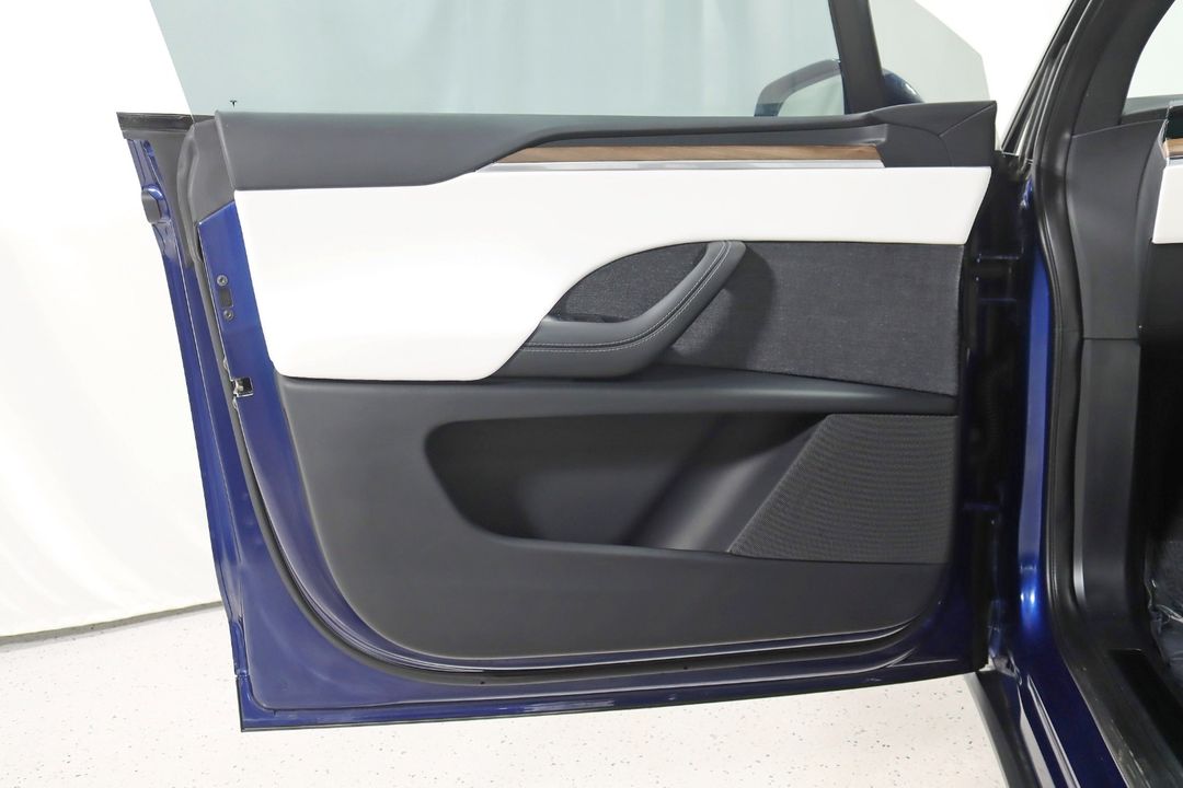 2023 Tesla Model X