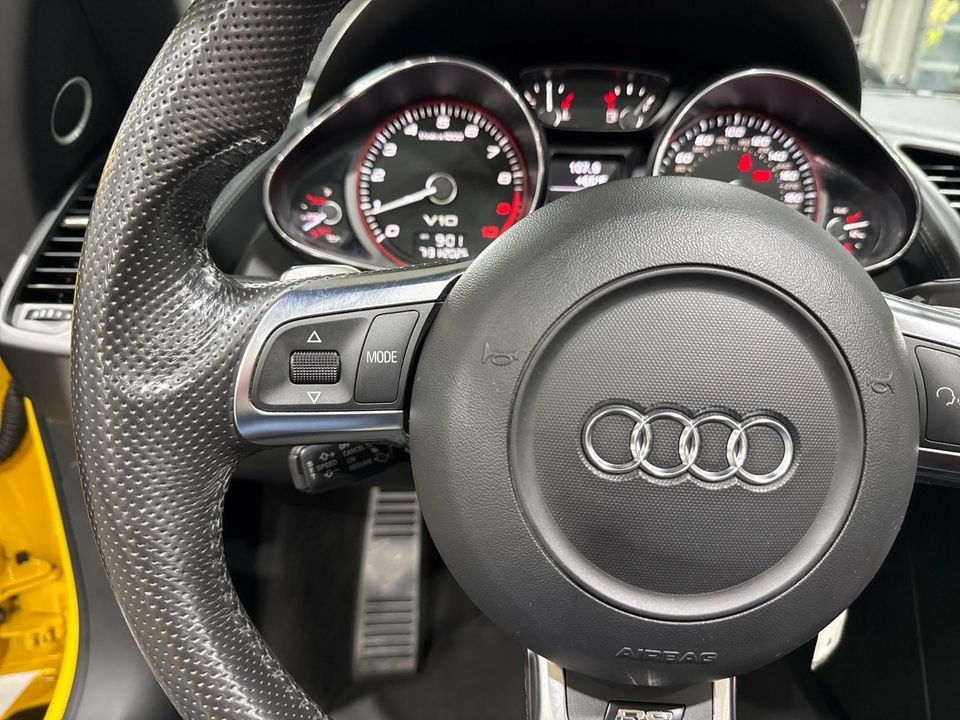 2011 Audi R8