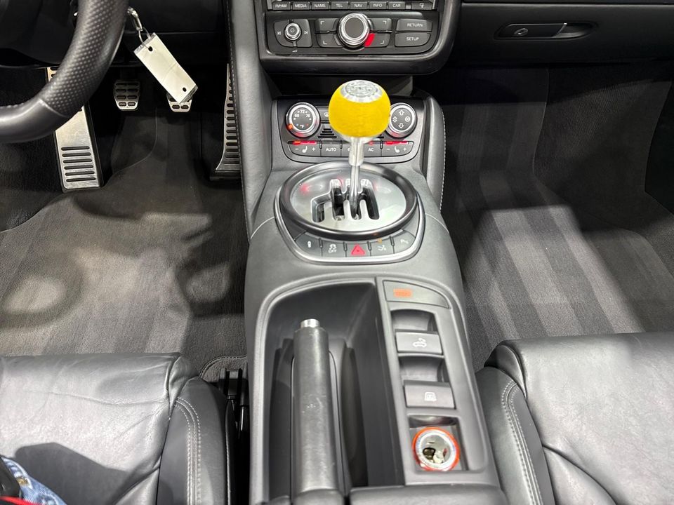2011 Audi R8