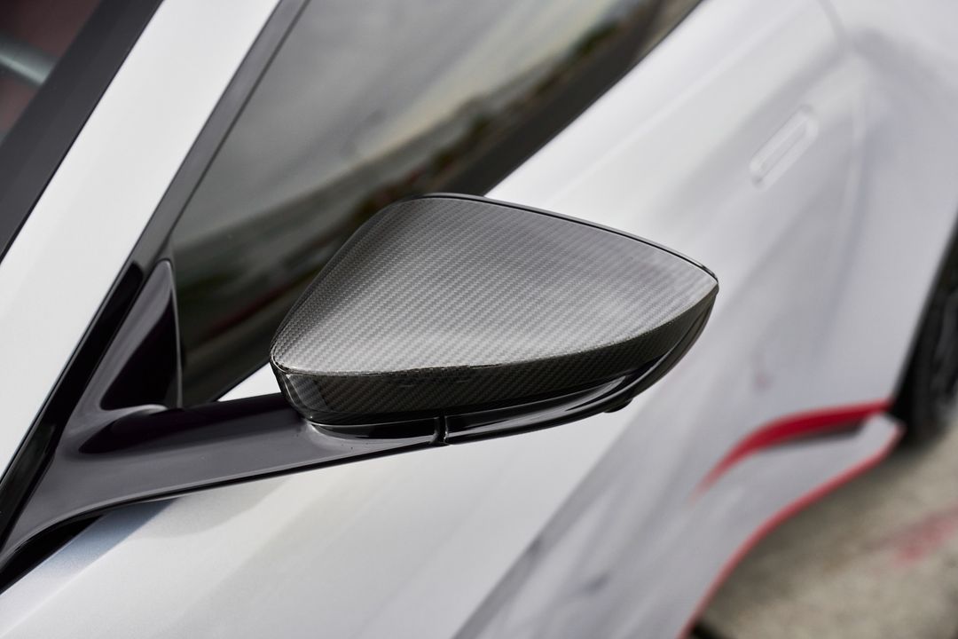 2023 Aston Martin Vantage